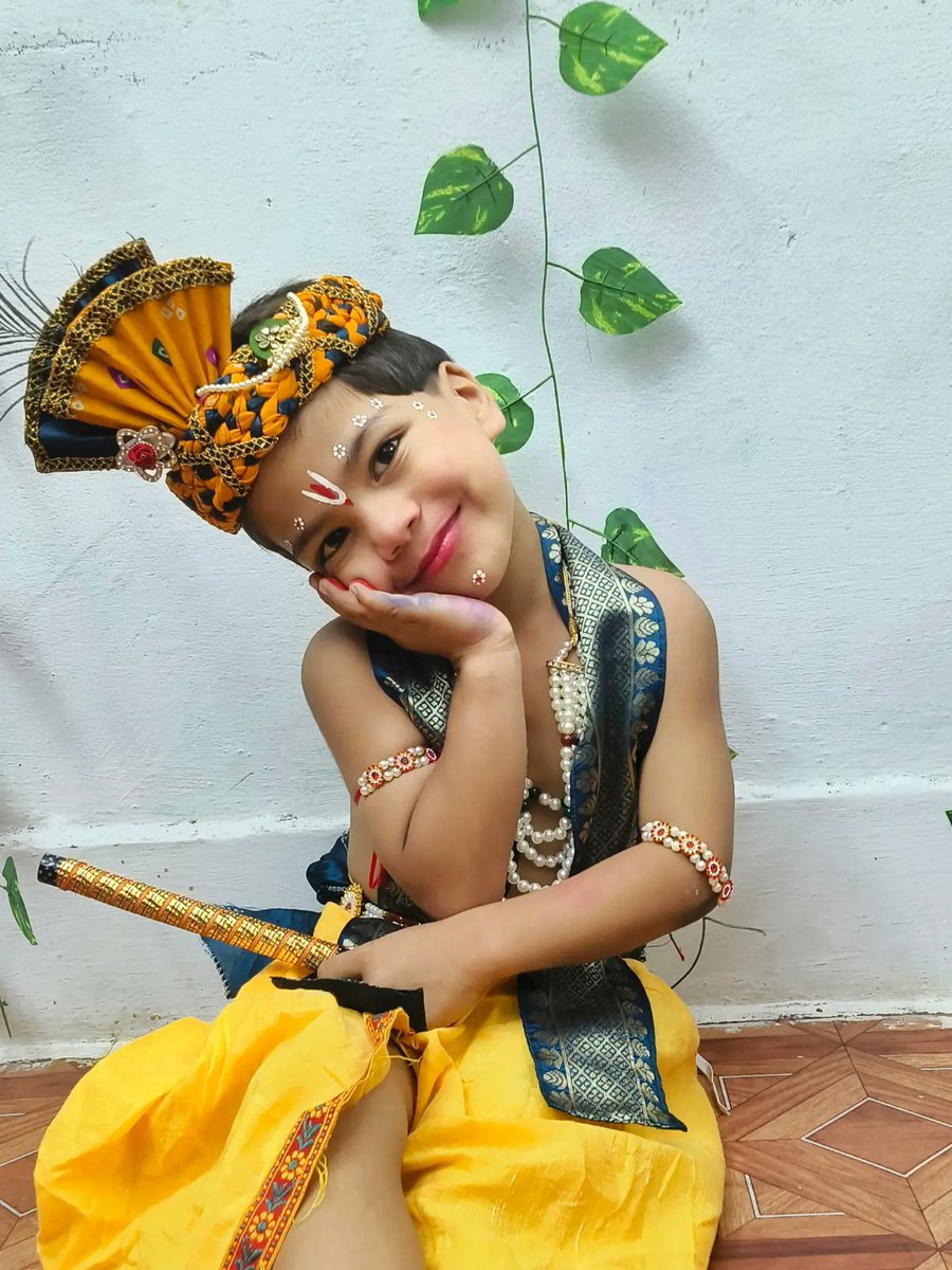 CecillePlubn's tweet photo. Happy Janmashtami! Baby photoshoot inspiration with adorable Krishna-themed outfits from FirstCry India. https://t.co/OgMp3MXiaI