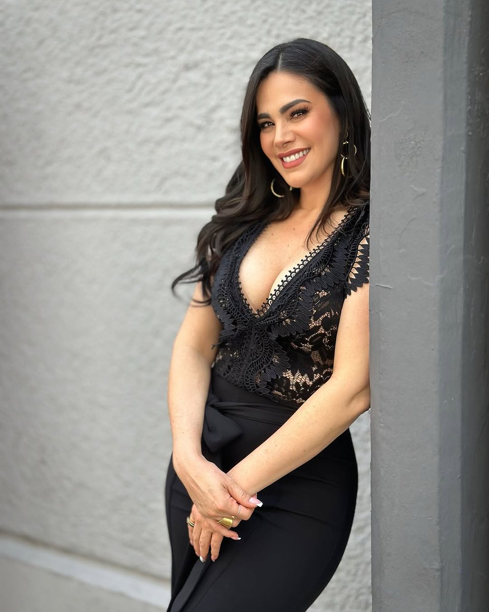 luzelenaglezz's tweet photo. ¡Bonita tarde para todos! Gracias por todas sus palabras de amor y bonitos deseos, les mando muchos besos y abrazos. 😘😘😘 https://t.co/bcB6QMfm6s