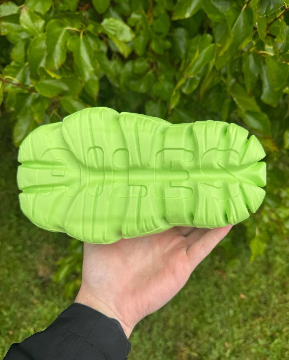 avntspace's tweet photo. Leaf Boot by NOS AILES 🍃 https://t.co/ElL3sVjvgi