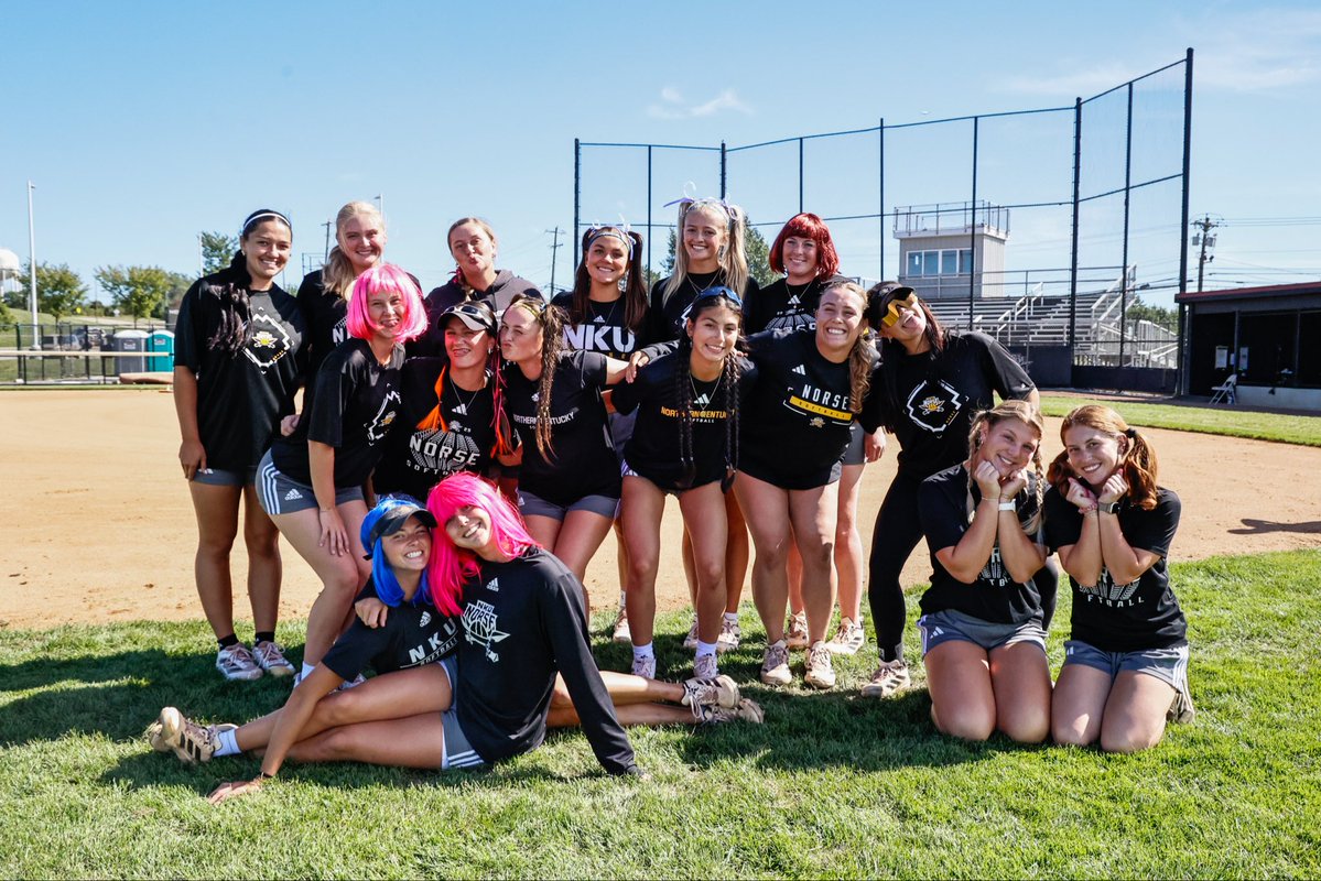 NKUNorseSB's tweet photo. Fun hair friday was a success 🪮 https://t.co/O5HrI6DPxP