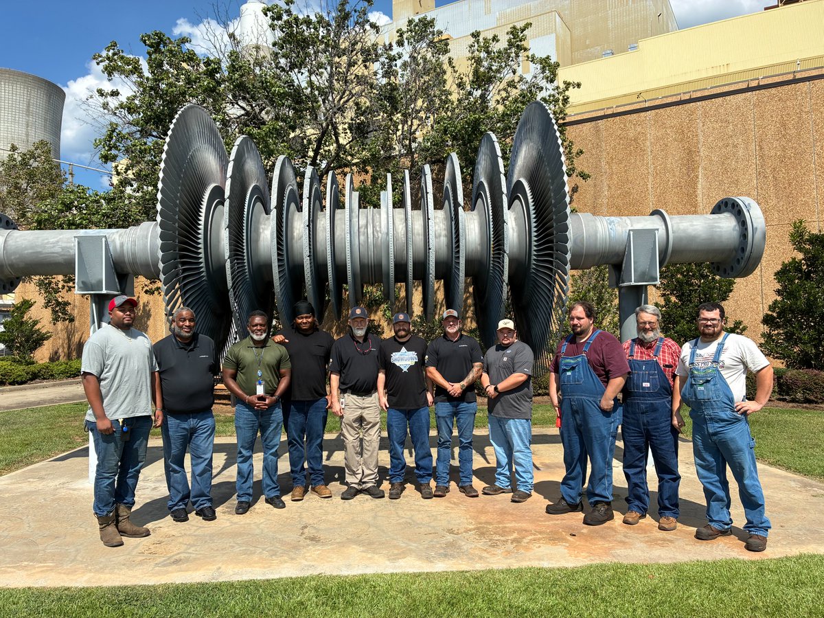 GeorgiaPower's tweet photo. For some employees at Plant Scherer, the commitment to serving Georgia runs through generations. ⚡

Meet the fathers and sons of Plant Sheerer! They work side by side to keep the power reliable for our customers 24/7- 365. From sharing shifts to building lasting legacies, these families are united by a commitment to safety, service and each other.

"We’re a family here," said employee Steven Charleston, whose son and father-in-law have also been part of the Georgia Power team.

Thank you to the generations of employees who help keep the power reliable for Georgians. 💡