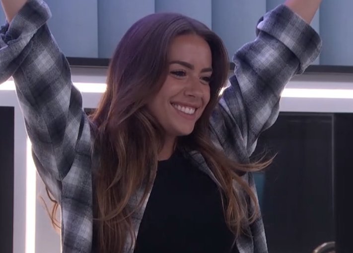 dawnbudd135's tweet photo. "we need more complex female characters"

Y'all could barely handle her #bb28 https://t.co/Oa3HNrnBMP