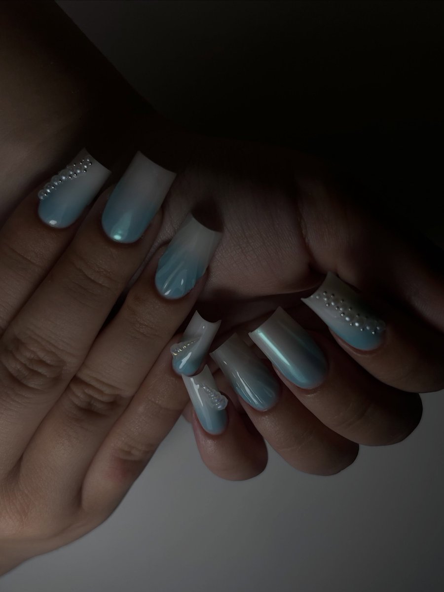 btr_daniela's tweet photo. Shells and sea-blue dreams. https://t.co/U263zOkwiP