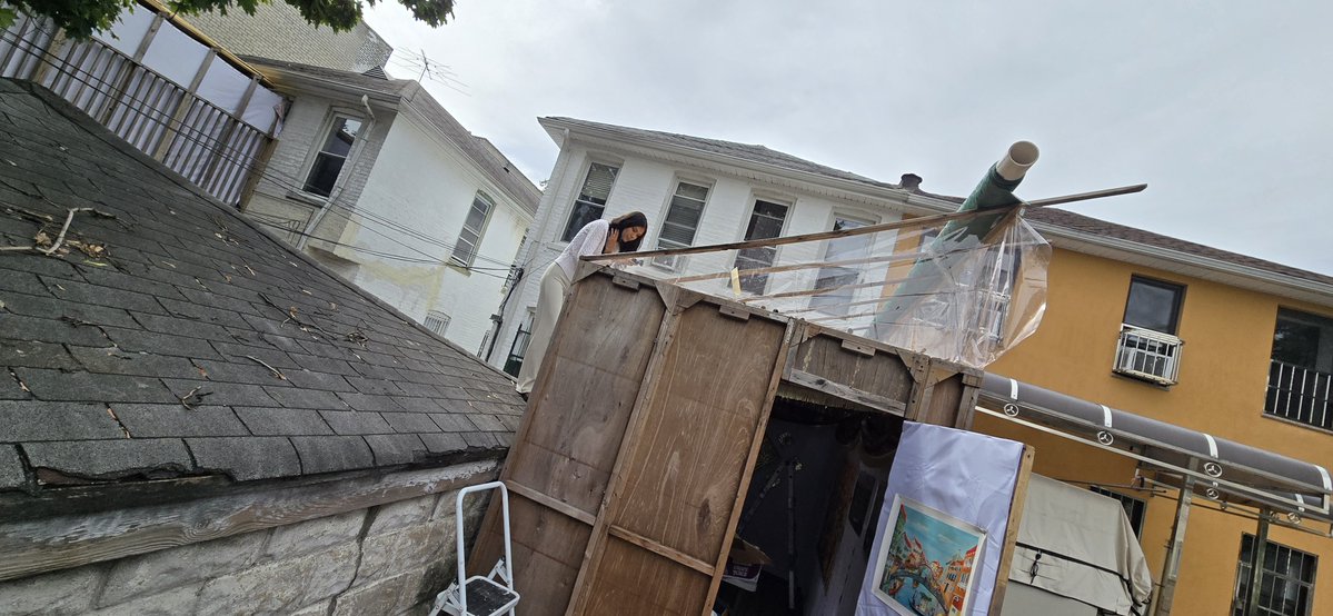 AlexRapaport's tweet photo. Coming up shortly on News 12! We’re all watching the weather and wondering how it will affect our experience in the #Sukkah during the first days of #Sukkos. I spoke with reporter #EstefaniaSalinas from @News12BK  about the weather, the Sukkah, and what it could mean for the holiday.