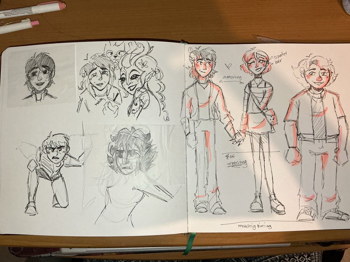 toafan13's tweet photo. Also some sketchbook drawings I have done including my oc Morgan and my friend oc raven 
#sketchbook #sonicthehedgehog #oc #drawingㅤㅤ https://t.co/td5hA6xkzB