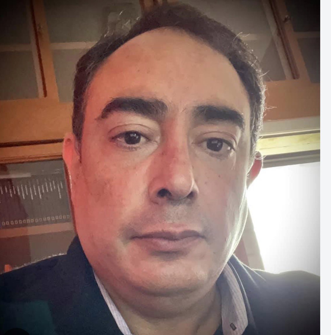 periodistasoy's tweet photo. Unas pistas que no deberían dejar de investigarse sobre la muerte de Rubén Alberto Curiel Tejeda, quien venía desempeñándose como coordinador Jurídico de la Secretaría Anticorrupción, son las demandas y denuncias que admitió a su paso por la Fiscalía Anticorrupción en contra de altos funcionarios de la @FiscaliaPuebla que llegaron del EdoMex junto con el hermano de Idamis Pastor, y del Consejo de la Judicatura Poder Judicial de Puebla.