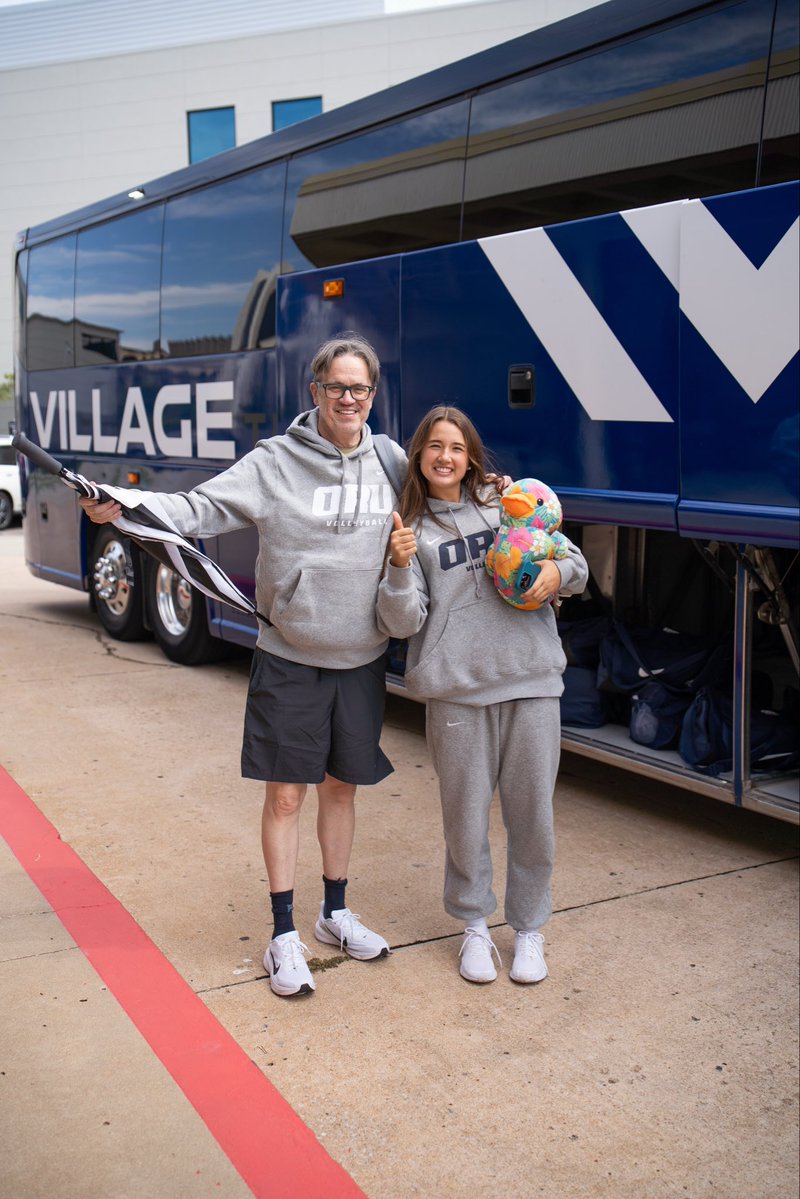 ORUVolleyball's tweet photo. On the way🚍

#ORUVB | #GoldenStandard https://t.co/RUNSn3X5w1