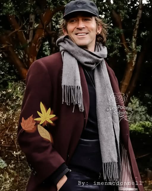 Valeria27Lady's tweet photo. Good start to autumn. 🍁🍁🍁 @leepace  #leeepfrog #thranduil #leepace https://t.co/kNpFZr7qcW