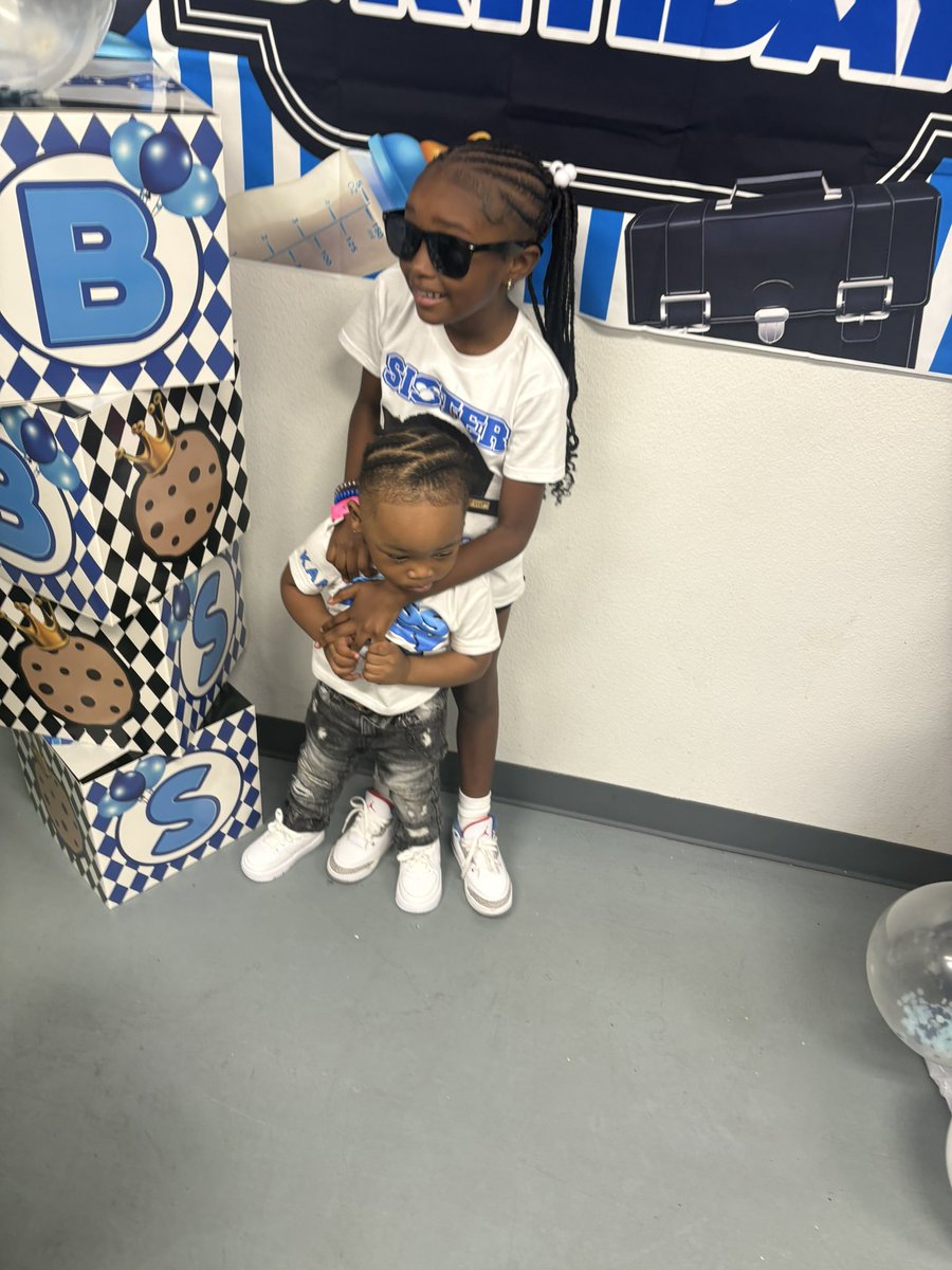_kamtheone's tweet photo. Karlie p and kam Durden 🥺 https://t.co/uv3uKNXEGr