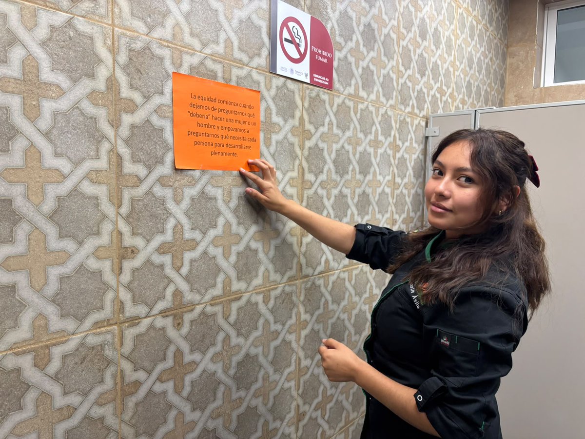 ut_mineral's tweet photo. continuamos fortaleciendo una comunidad universitaria consciente, respetuosa y comprometida con la construcción de espacios seguros y libres de violencia. 🧡
#SOMOSRAPTORS #DíaNaranja #EquidadDeGénero #Igualdad #NoViolencia #CulturaDePaz #UTMiR https://t.co/AV7SsExL2G