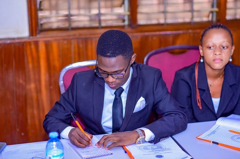 Bahundira4G's tweet photo. 𝗣𝗿𝗼𝘂𝗱 𝘁𝗼 𝗵𝗮𝘃𝗲 𝗮𝘁𝘁𝗲𝗻𝗱𝗲𝗱 the UESA NEC Meeting on 24 Sept at Teachers’ House, Kampala. As 𝗚𝗲𝗻𝗲𝗿𝗮𝗹 𝗦𝗲𝗰𝗿𝗲𝘁𝗮𝗿𝘆, I joined fellow NEC members and our Patron, 𝗠𝗿. 𝗕𝗮𝗴𝘂𝗺𝗮 𝗙𝗶𝗹𝗯𝗲𝗿𝘁, @UNATU General Secretary, to discuss education matters. https://t.co/M0P8Fj2RrV