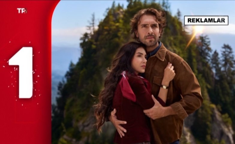 dissimilarityys's tweet photo. Her reklam aralarında başka dizilerin bölümlerinde vs dostun düşmanın göreceği o manzara sağdan soldan üstten her yerden vermişler çok iyi djlsjssşkxsşs https://t.co/FfN5gKCUoo