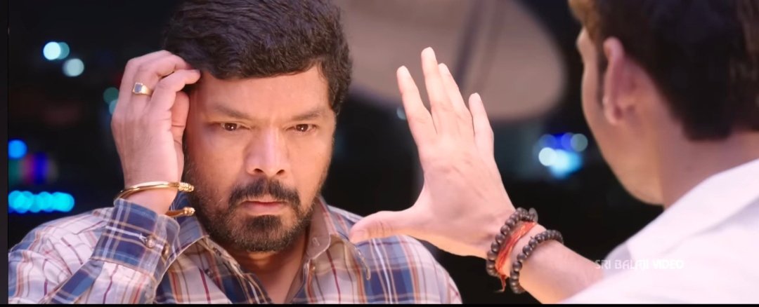 Sayyad3909's tweet photo. @theyhatekapil Hit talk oste malli lechedhi mi highest e ra 🐸🐸🐸 https://t.co/Zyo56cse0i