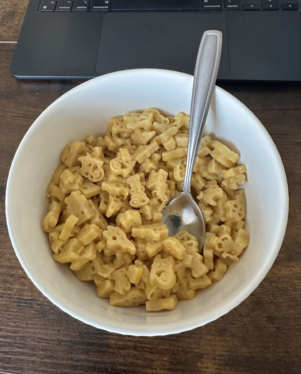 JeffScape's tweet photo. Can I be loved genuinely https://t.co/ZD7wTP4R0Y