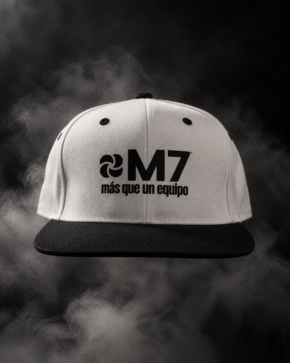 m7uruguay's tweet photo. Gorro White 🤍🖤

Un clásico en blanco y negro, con visera plana y nuestro logo del equipo estampado. 

Diseño, comodidad y estilo para llevar M7 a todos lados.

DISPONIBLE 

▫️▪️▫️▪️▫️

M7 / Tienda

#rivera #uruguay #equipo #deporte #indumentaria https://t.co/gFjENcHxst