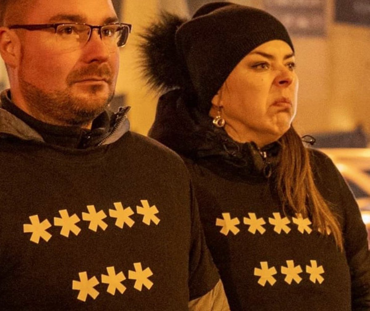WygrajmyPolske's tweet photo. Podziękujcie im. Ponieważ są zbyt brzydcy, by uprawiać seks z ludźmi, zdecydowali się jebać PiS. Po 3 latach zjebali nam Polskę. https://t.co/HMo4EzdLOI