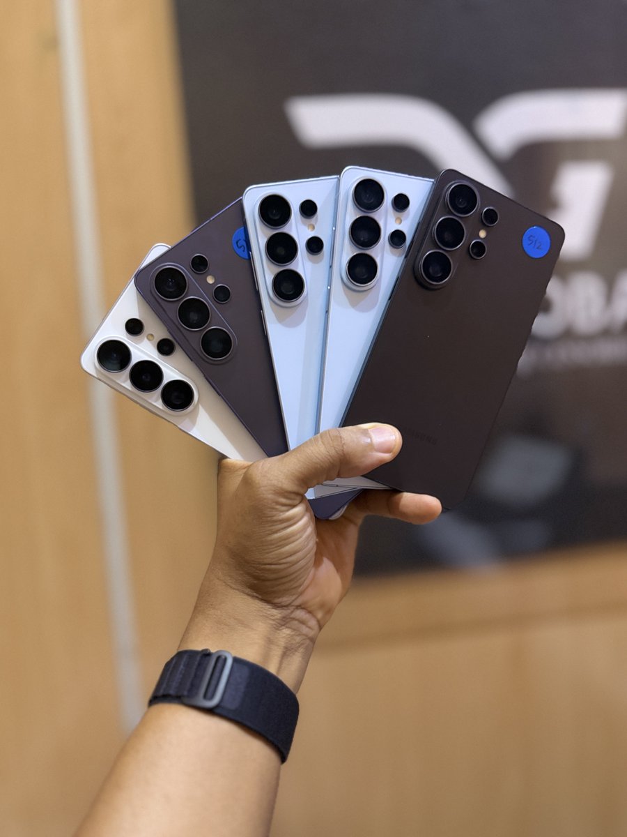 dabz_global's tweet photo. Sweet offer ‼️Rare offer ‼️ Samsung Galaxy s26 ultra || untampered stock 

256gb - N1,100,000
512gb - N1,200,000

Dabz Global; Suite C3 New Banex(beside banex micro finance bank ||opposite Broadway BW restaurant)Wuse II, Abuja. call 08076709313/09078333831/ 08144343028 or whatsapp 08144343028 

Nationwide Delivery 🚚📦