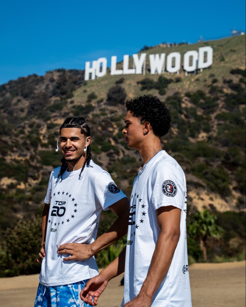richardselite's tweet photo. Morning Walk In Hollywood 🫱🏼‍🫲🏾📈☀️ https://t.co/5qjEDwwd8e