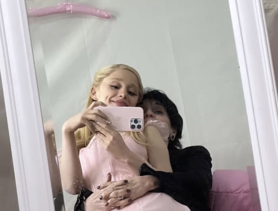 gelphiekisser's tweet photo. 🐰🐰🐇🐇🐇 https://t.co/x7cll6kjjg