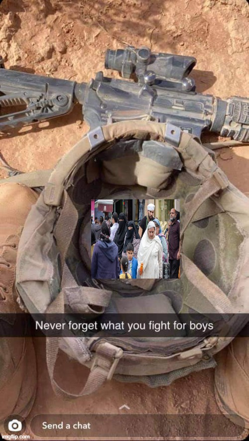 PcampLucio7426's tweet photo. @British_Enjoyer POV: you're  white british soldier in a malvinas trench being ethnically replaced. https://t.co/meCHDJctcX