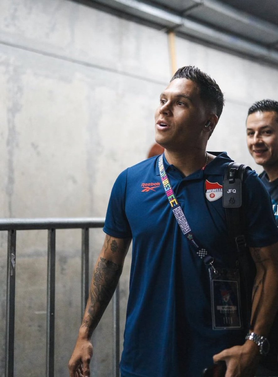 JulianCaperaB's tweet photo. 🚨Juan Fernando Quintero presenta una lesión muscular en el recto femoral izquierdo.

En principio, puede estar fuera de las canchas un mes 🔴🔵 https://t.co/XOmaVaT5Af