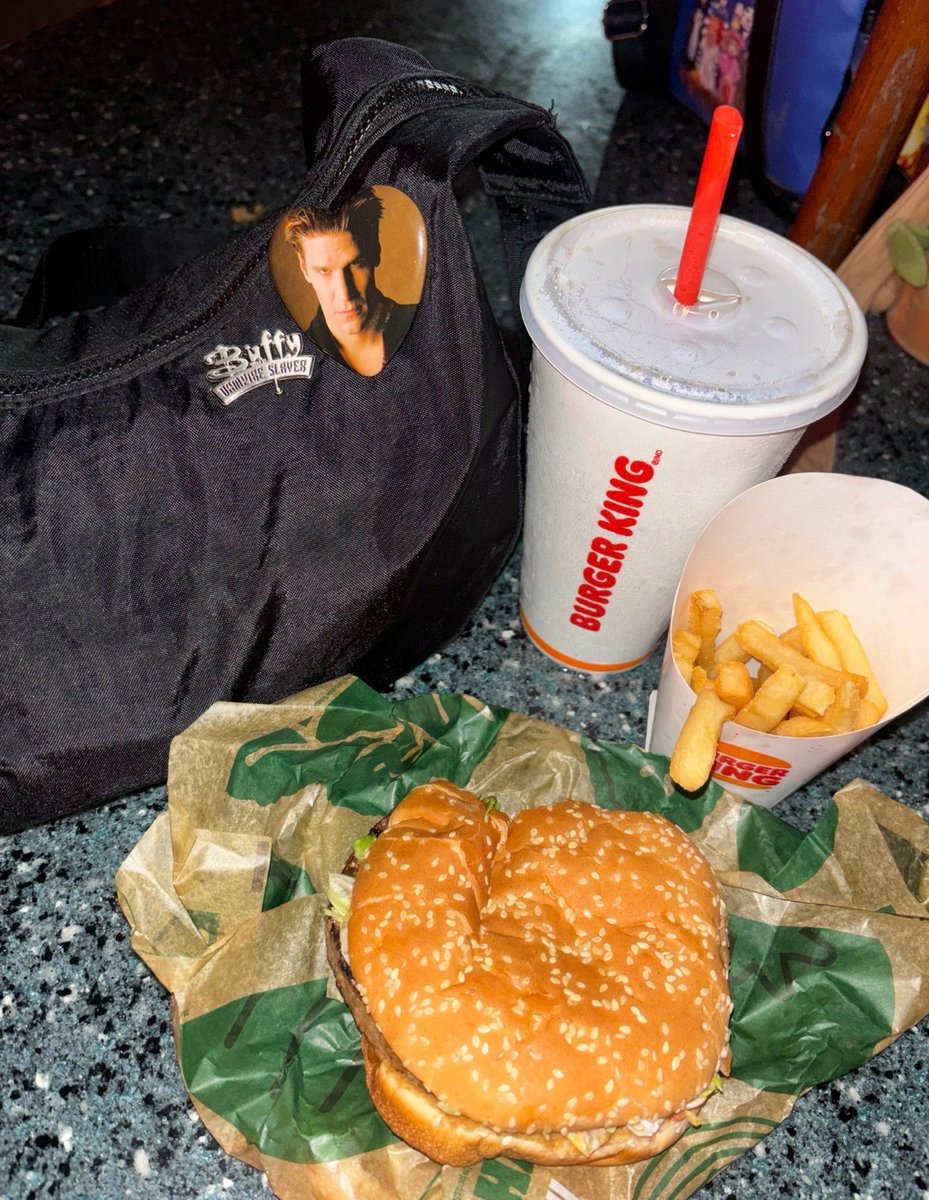 LemonadeLannah's tweet photo. everyone praising citywalk five guys while i’m mourning my beloved whopper bar! a full meal is like $20 and i used to spend less than 10$ on a whole meal and then walk it through scarezones 😭💔 shut up im crying https://t.co/6yKNbo7Mqg