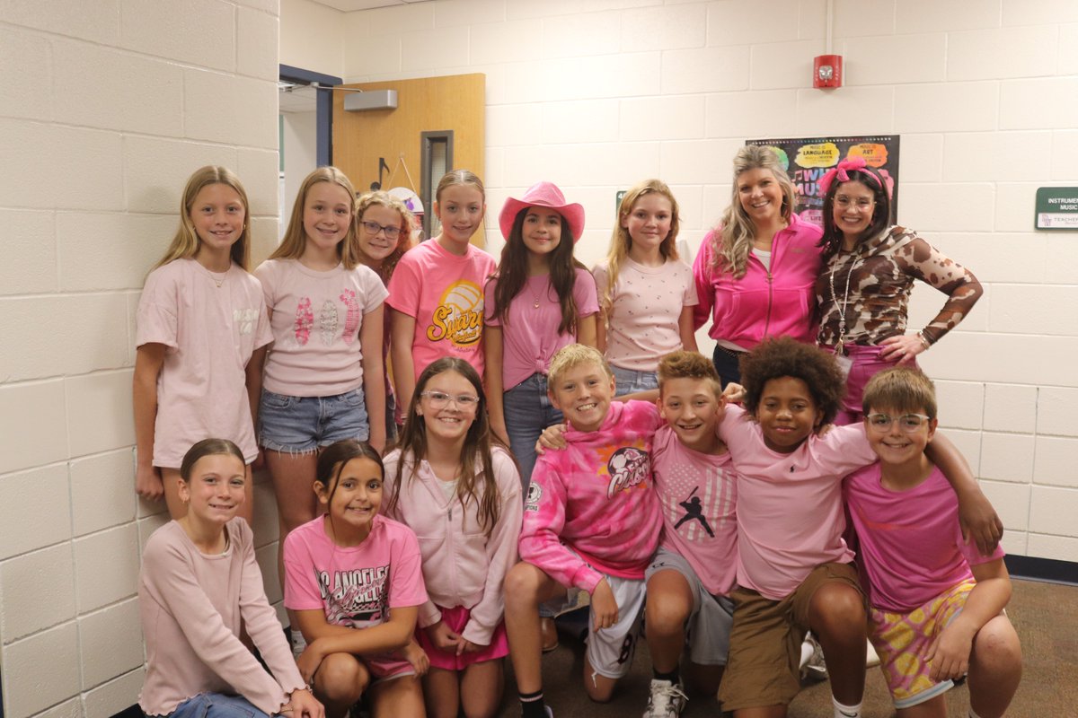 BSSDnews's tweet photo. Students and staff at Delta Woods Middle School celebrated "Dolly Parton Day" also known as "9 to 5 Day" by dressing in pink, sparkles, and fringe.  Students also brought new or gently used books to be donated to the Kansas City Rondald McDonald House.

During this "Give Like Dolly Day," DWMS honored Dolly's memory with a nod to her Imagination Library which has gifted over 332,411,200 books to children over the course of 31 years.

#WeAreBSSD #GiveLikeDolly