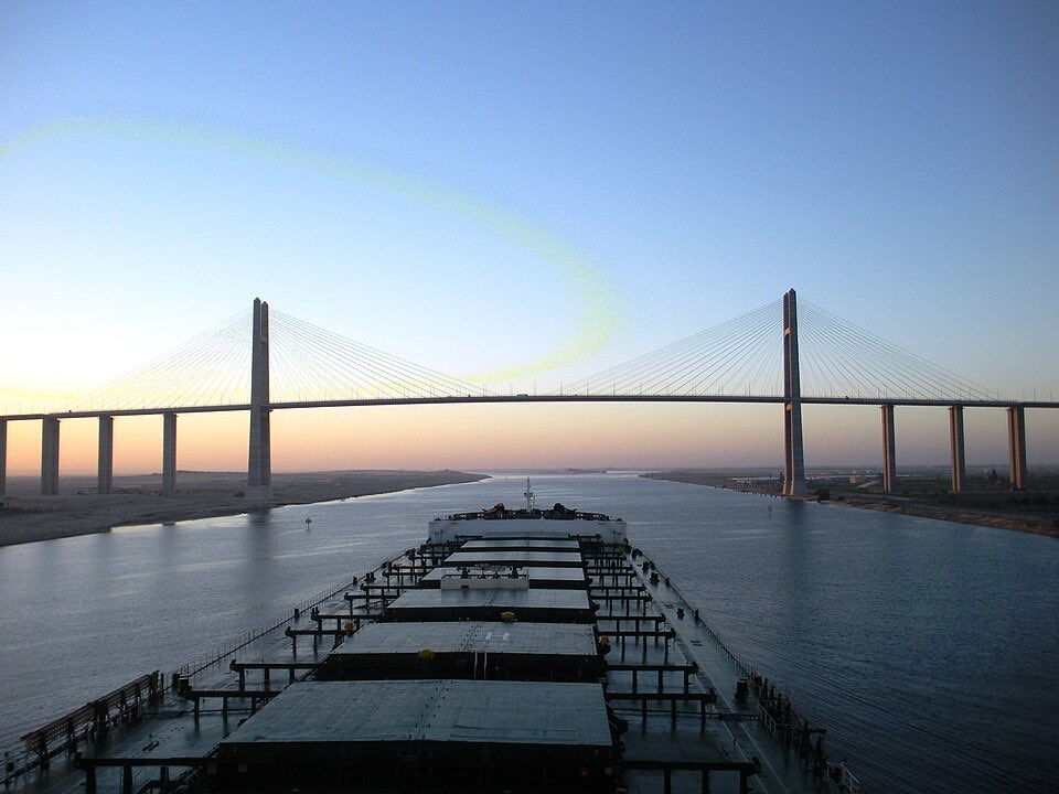 PingFu_PANDA's tweet photo. Japan/Egypt peace bridge. https://t.co/F38v2Cckce
