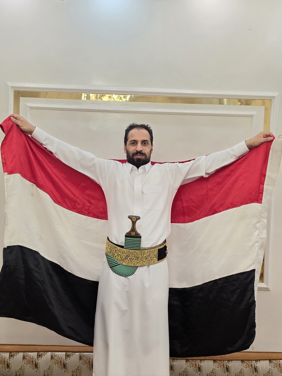 ughtk3's tweet photo. وسيبقى نبض قلبي يمنيا 
لن ترى الدنيا على ارضي وصيا

26 سبتمبر ❤️ نبض كل يمني https://t.co/rGPPzqKJdy
