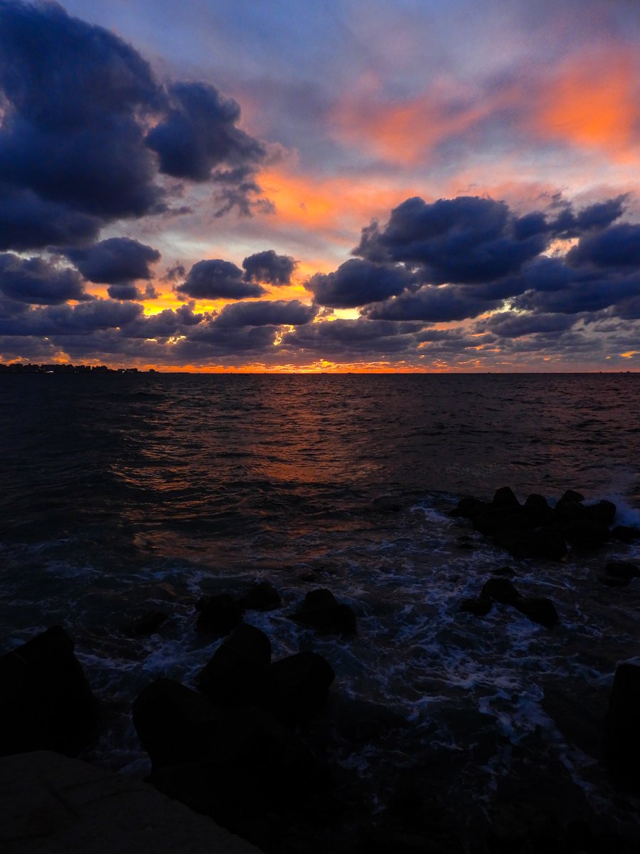 CODEX400's tweet photo. Dreamy sunset 
الحمد لله على نعمة البصر https://t.co/NkfR6iaZVj