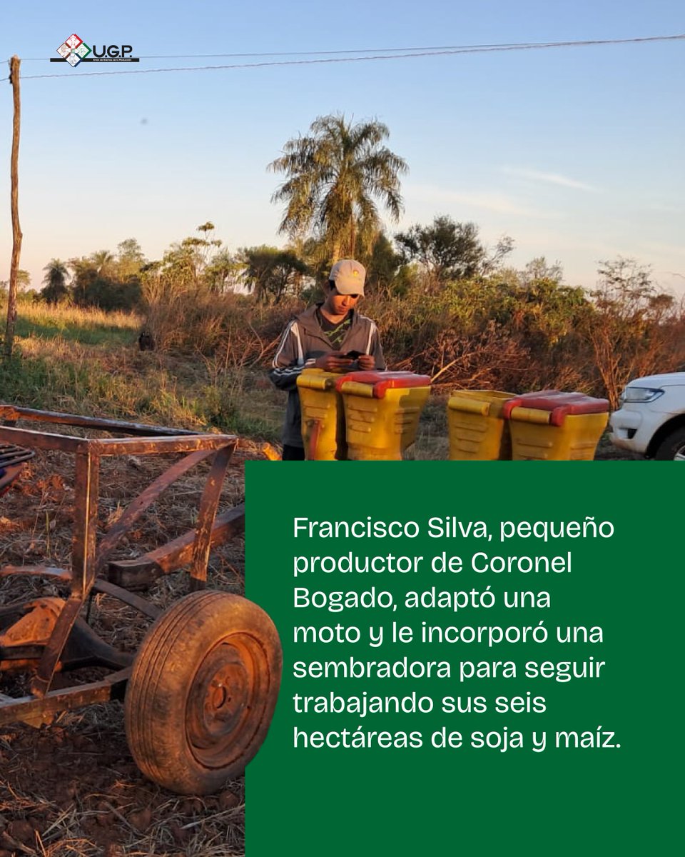 UGP_Py's tweet photo. Cuando los recursos son limitados, la creatividad encuentra nuevas formas de avanzar.
Francisco Silva, pequeño productor de Coronel Bogado, convirtió una moto en una herramienta para trabajar la tierra.

Historias que muestran el ingenio detrás de la producción nacional. https://t.co/vibDl4AIIN