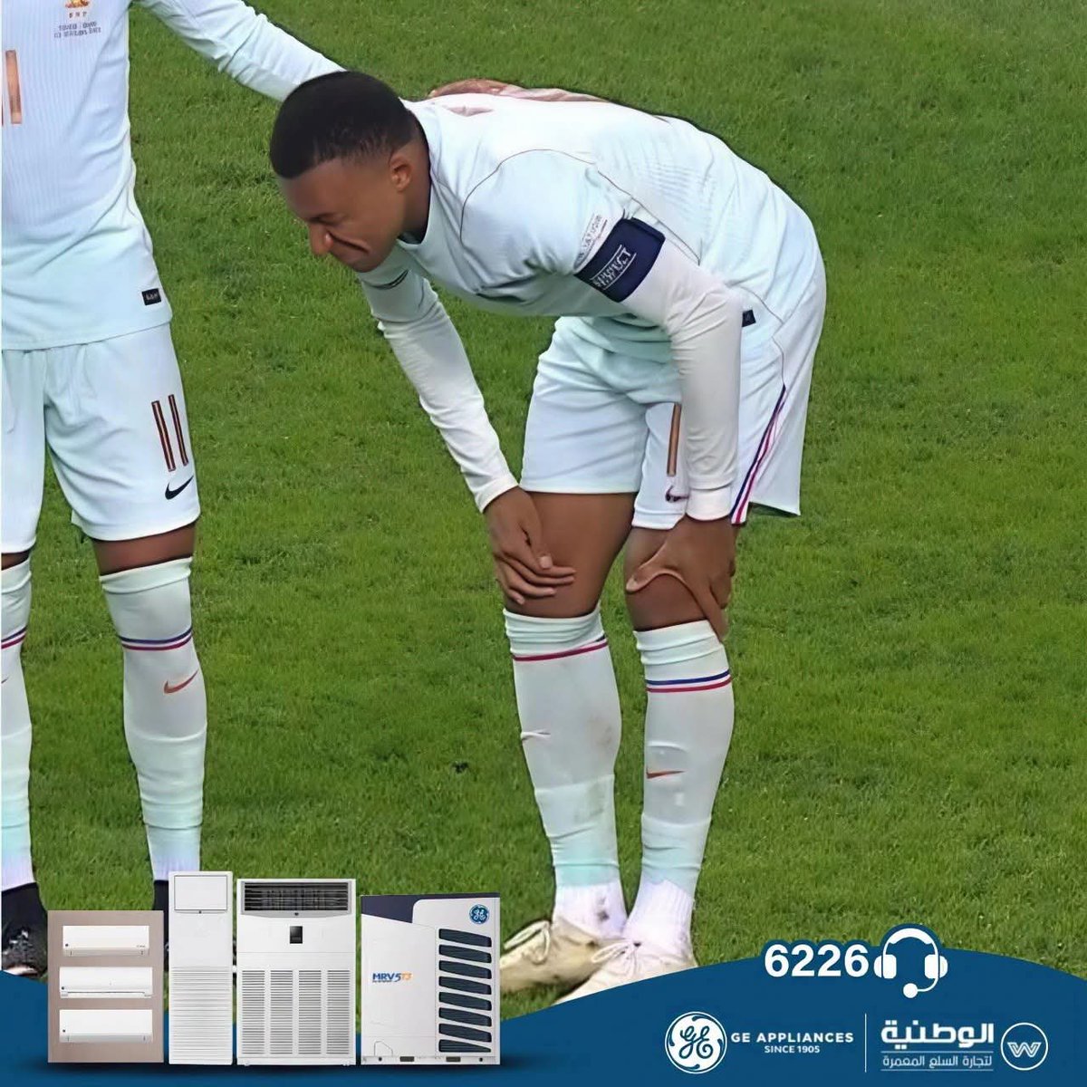 isoccernetwork's tweet photo. 🚨 عاجل | مبابي يغادر مصابًا بعد تسجيل الهدف مباشرةً أمام تركيا، وسط آلام في الركبة.

#دوري_الأمم_الأوروبية 
#فرنسا_تركيا https://t.co/AIUNwgvJhM
