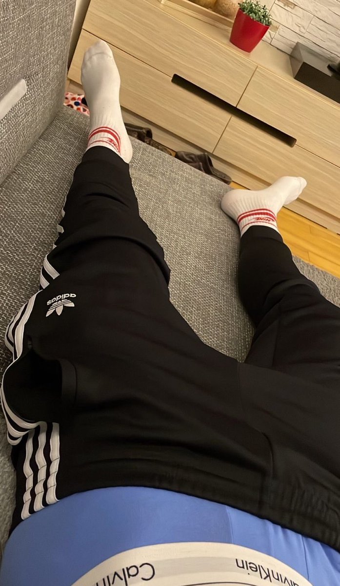masterdaniel010's tweet photo. klękaj przy stopach i patrz się na nie bo na wąchanie nie zasłużyłeś cioto😂🖕

dm for get drained bitch

#polishgay #polishboy #hairy #socks #sneak #shoes #sneakers #gaykink #gay #whitesocks #nikesocks #nikefetish #gayfetish #scally #chav #kiffeur #master #slave #cashmaster https://t.co/oZdkHdzcoK