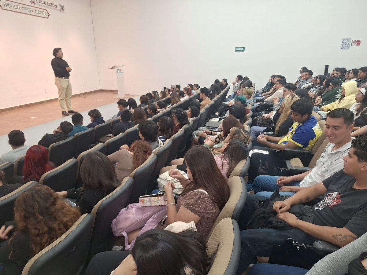 ut_mineral's tweet photo. de la #UTMiR, así como del gobernador Julio Menchaca y del secretario de Educación Pública de Hidalgo, Dr. Naty Castrejón, de garantizar que las y los jóvenes de la región cuenten con oportunidades reales para fortalecer su preparación universitaria y proyectarse https://t.co/hSQnTUZkDc