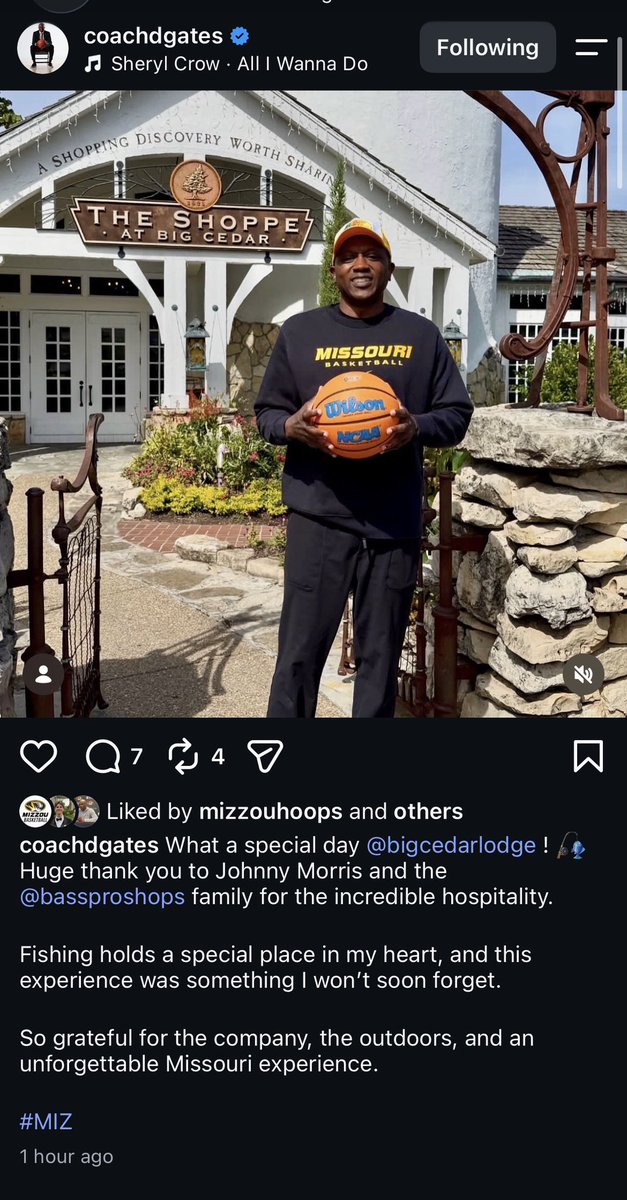 TigerWill06's tweet photo. Tapping into Johnny Morris funds? It’s over for everyone else https://t.co/4ABOyahXGI