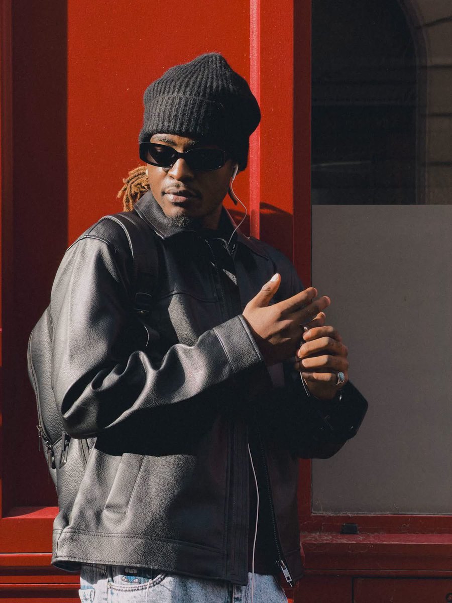 MboaUrban's tweet photo. 🚨 J-30 avant @CysoulOfficiel à Paris 🚨

Early Bird Assis, Early Bird Debout, Assis Meet &amp; Greet : SOLD OUT ✅

Café de la Danse, 24.10.26 🎤

🎟️ https://t.co/EOEnLGulzr https://t.co/DKYza5UG8k