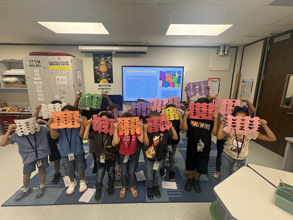 pa6miranda's tweet photo. STEM meets Hispanic Heritage! 🇲🇽✂️ This week students learned about shapes, patterns, and symmetry while designing their own papel picado!  @ErmelES_AISD @MsLBrooks1 @lizjanec 

#STEM #HispanicHeritageMonth #PapelPicado https://t.co/UImoXmdIJ8