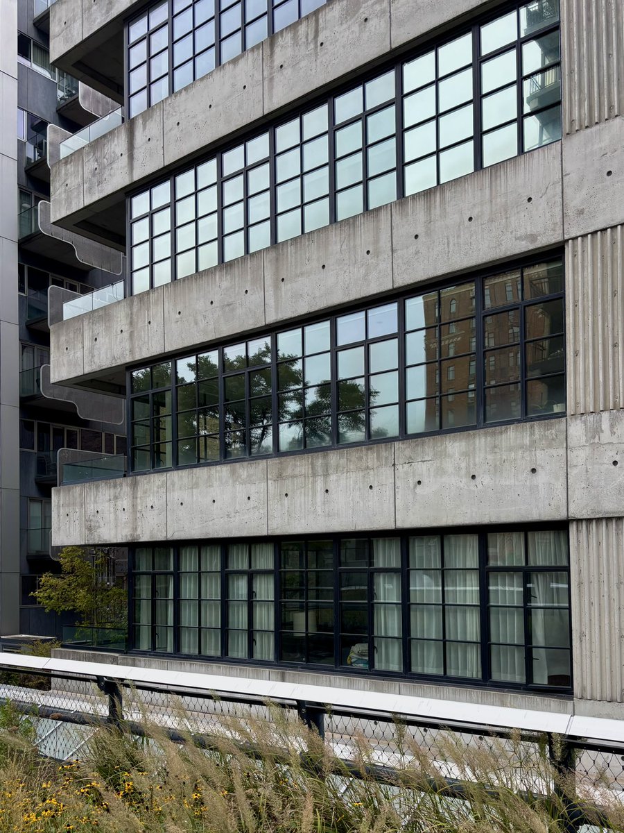 PottsJustin's tweet photo. I love the High Line https://t.co/pO9iWwWUdr