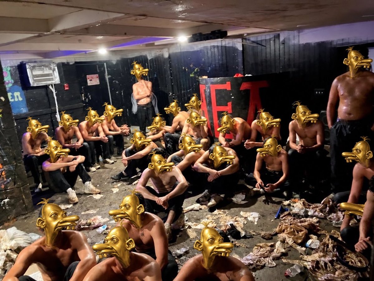 chesterduffyy's tweet photo. Unblurred photo of the kids in the aepi wisconsin basement #poopgate https://t.co/9GH0hPy8VE