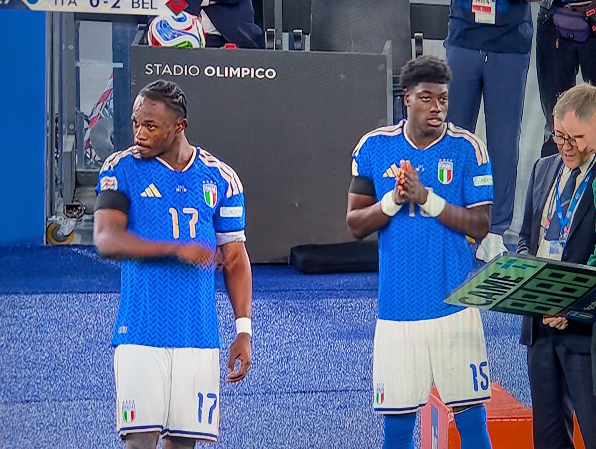 FrankDeSboer's tweet photo. Italy 2016 vs "Italy" 2026

"La sostituzione etnica non esiste" https://t.co/UJEkXmy3sO