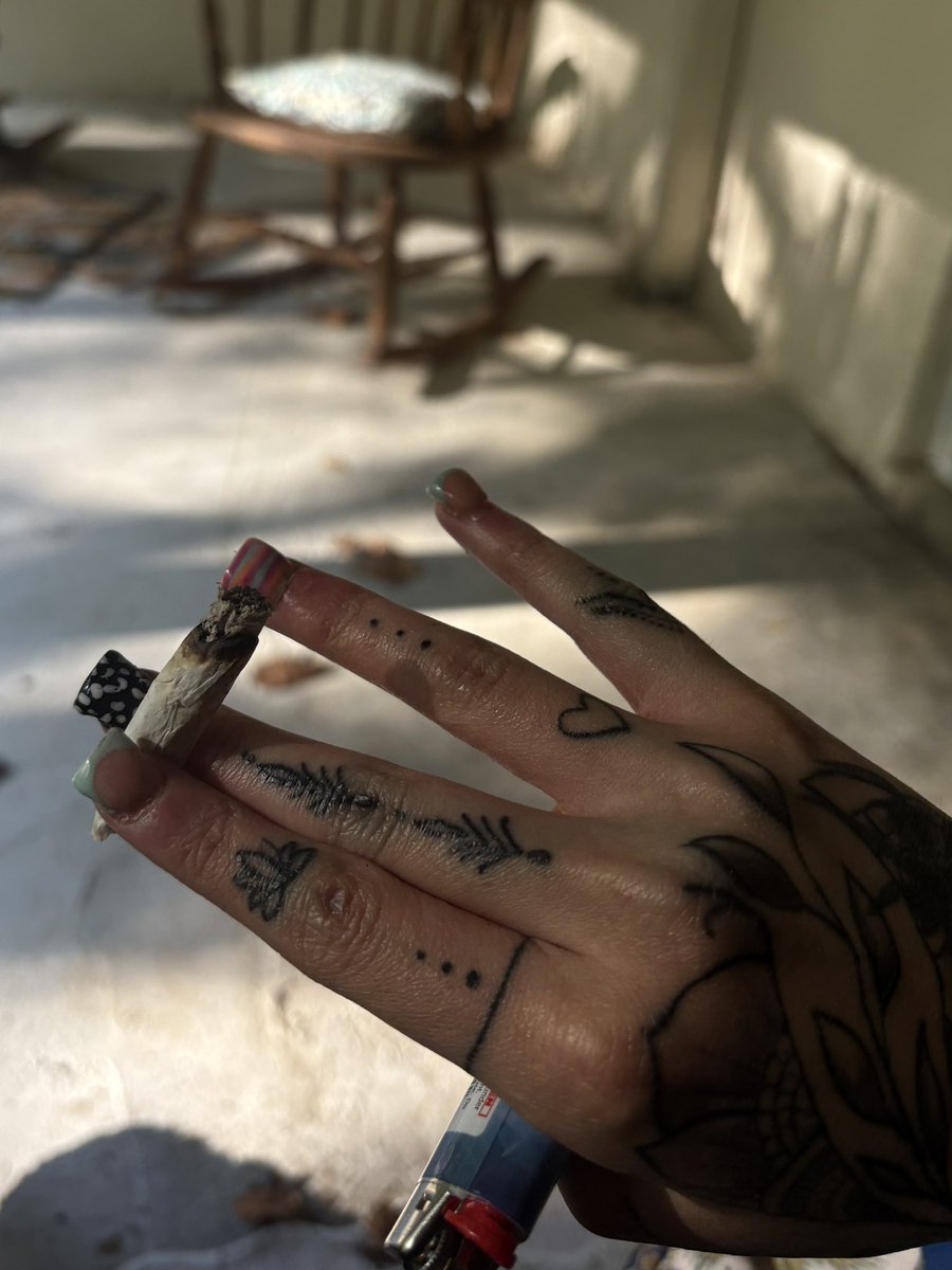 boolbarbie's tweet photo. i changed em yall https://t.co/TcKRwo6LXB