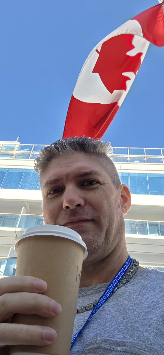 realMikeMedley's tweet photo. When in Canada definitely get a maple drink https://t.co/YyKyF8Qbb0