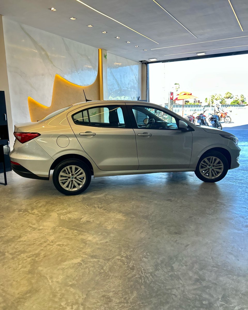 MosesPrimauw0m's tweet photo. Fiat Cronos Drive 1. 3 2023/24, 51 mil km, completo e 100% revisado. IPVA 2026 pago, financiamento em até 60x e cartão em até 18x. R$ 82. 900. Maracanaú-CE. https://t.co/kUAKfW4zKy