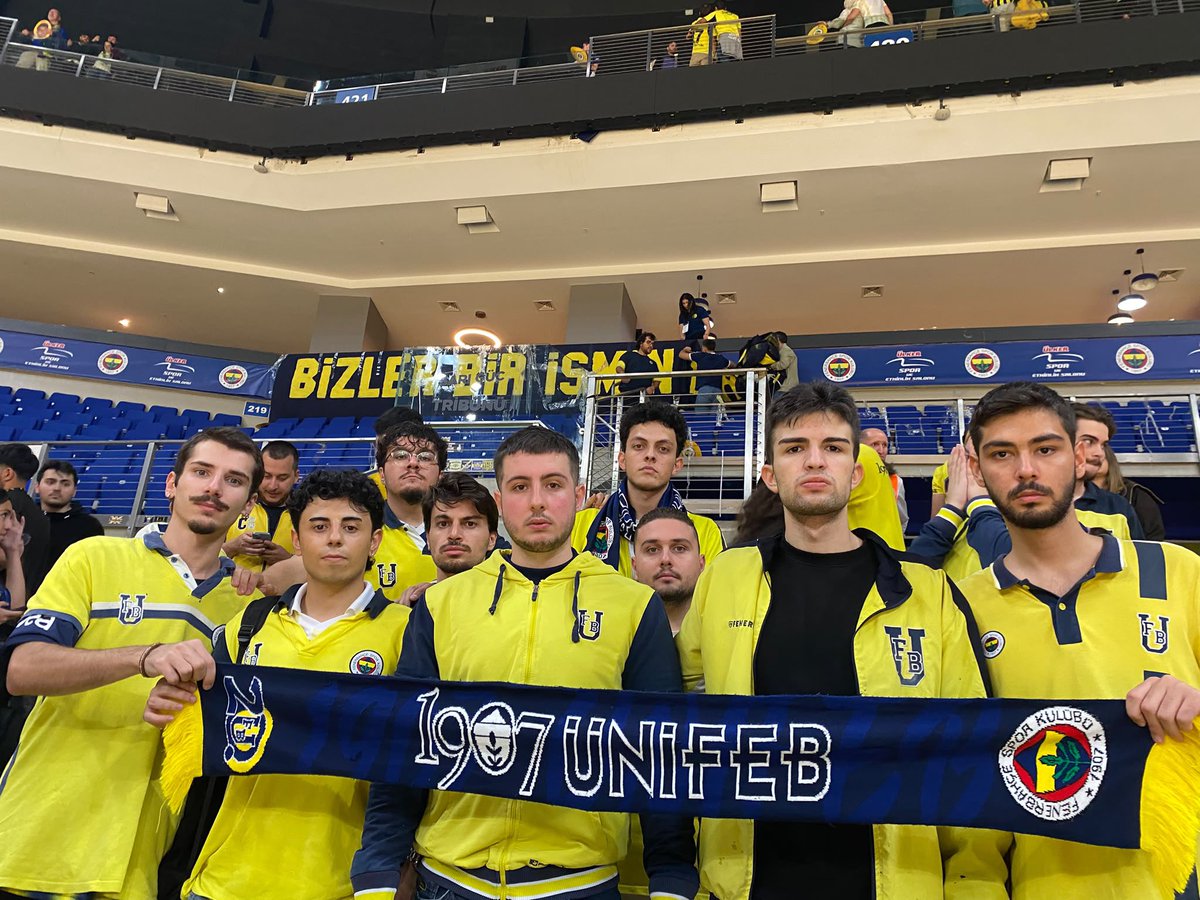 UFBKhas's tweet photo. HER ZAMAN HEP SENİNLEYİZ FENERBAHÇE!
Fenerbahçe Tarfin 78 - 68 Virtus Bologna
| 25.09.2026 | https://t.co/oY3FrP0yXn