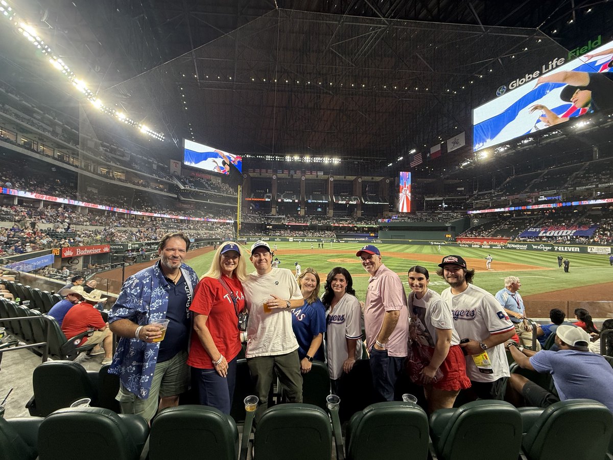 TicketManager's tweet photo. What a month. Top Tech Awards in San Diego, Jets game with Fanatics, PLL Championship, and we wrapped it all up hosting our NYC Happy Hour connecting customers and prospects over great conversation. 

Show up. Host up. #BeThere 

#TicketsMeanBusiness https://t.co/tvGBy9thf2