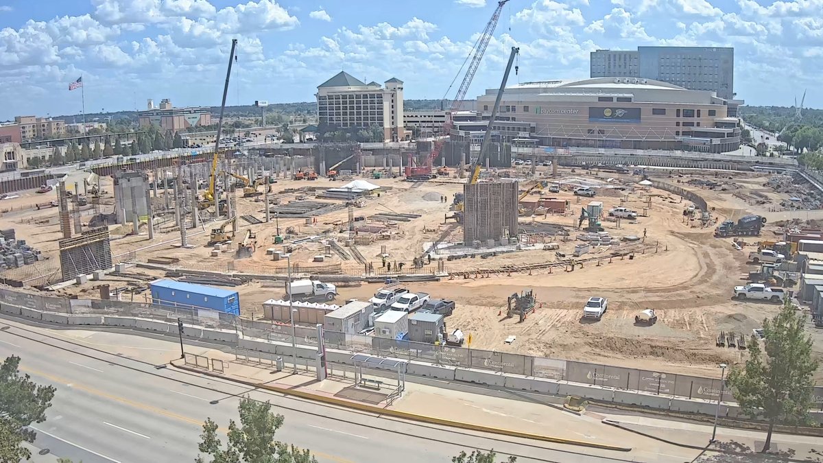 okcthunder's tweet photo. Views of the construction site from all angles around downtown 👀 🏗️

Check out all seven of the Continental Coliseum arena live cams: https://t.co/rTSMcaWTCJ https://t.co/MDiPp4ghVK