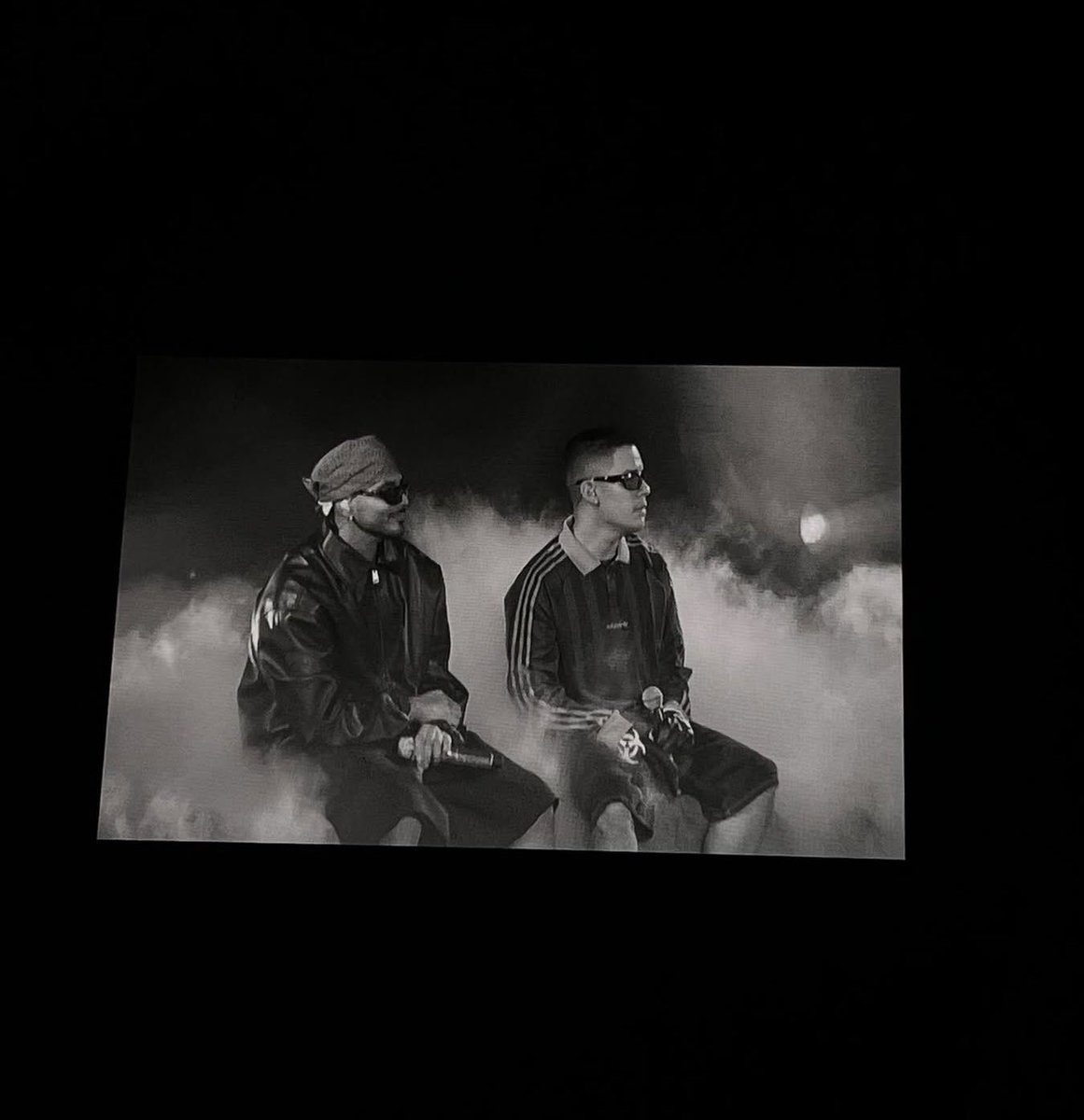 episstolaresss's tweet photo. me encantaba esta foto q opinan https://t.co/AlTqmUUpIl