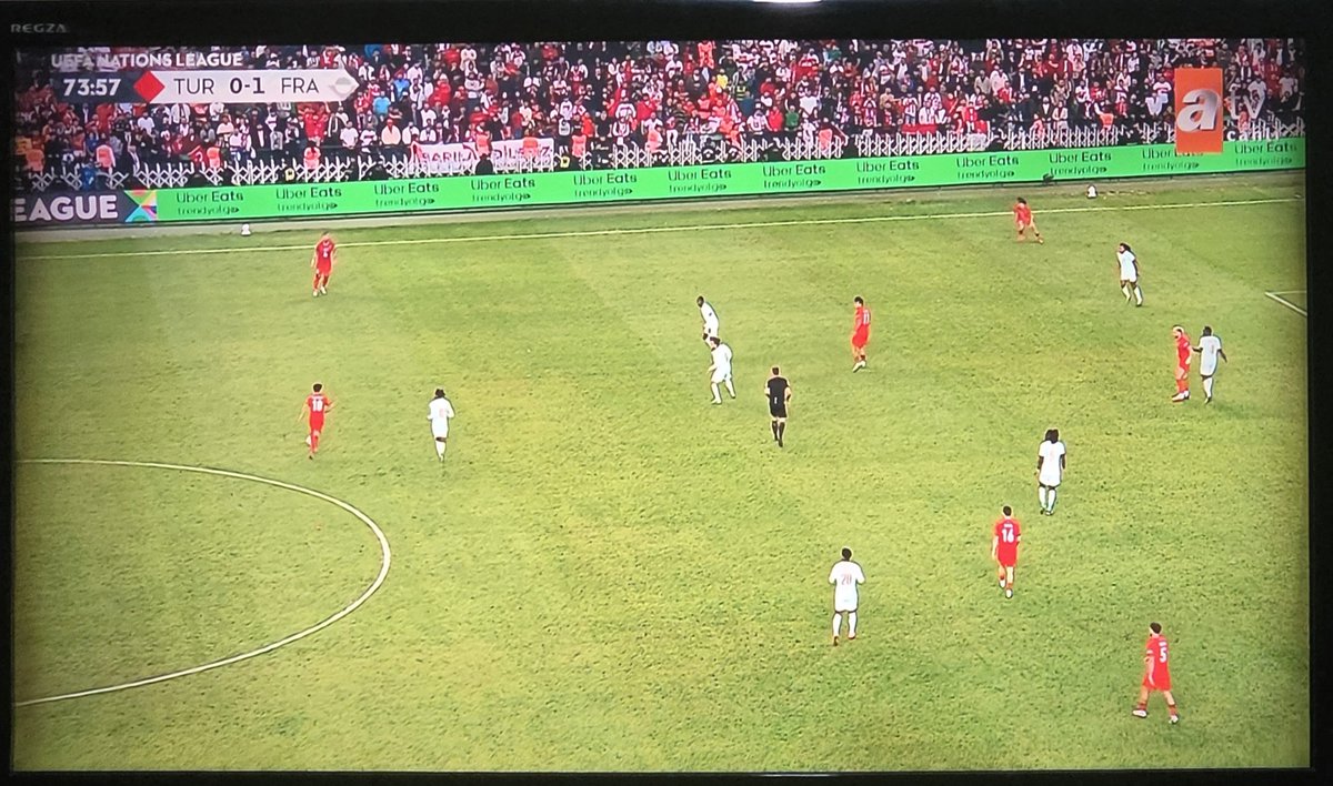Oguzboylu1234's tweet photo. Montella istifa
Montella dimissioni! 

#TURFRA https://t.co/WN6GMS25bz