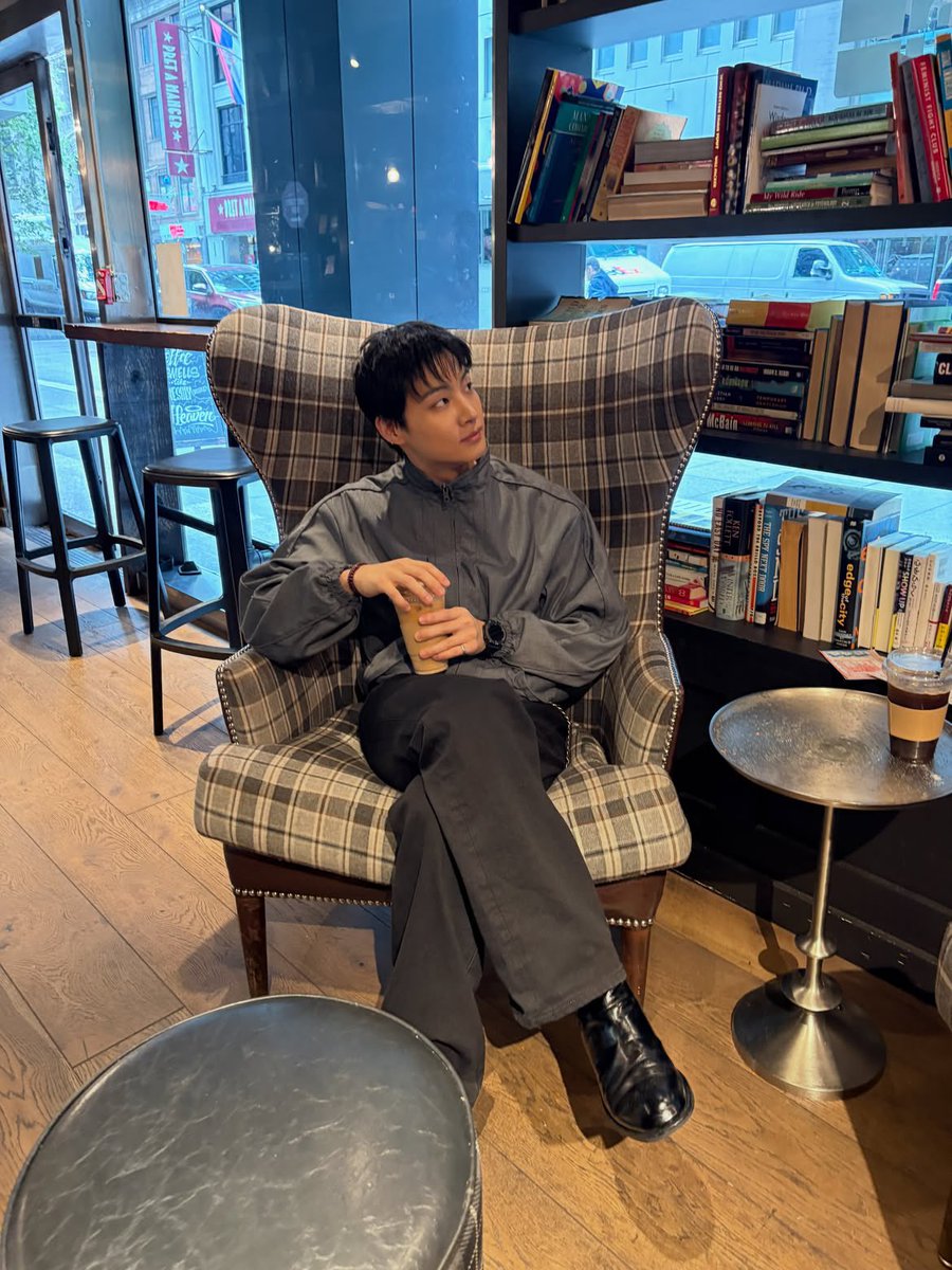 OT7Ahga's tweet photo. [📷] 260926 | JAY B’s Post (1/4)

“NY💙”

#2026tape_roots_NYC #2026tape_roots_USA @defjaybkr #JAYB #Def. #제이비 #재범 @528hzkr 🍓 https://t.co/Yitu3b2bHF