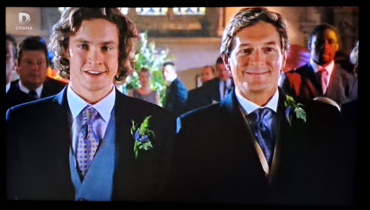 CookiesClassics's tweet photo. This last series has its good moments but the change of direction is reminiscent of The Bill's move to soapier plot lines around the same time.

#Dangerfield ends on a sombre note and a further series was planned but Havers left the show and it was ended. https://t.co/kaHQ5TI8zd